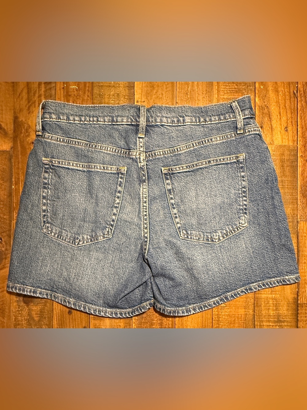 GAP Denim 5” Shorts Size 4 Dark Wash UltraSoft Stretch Denim - Picture 2 of 11